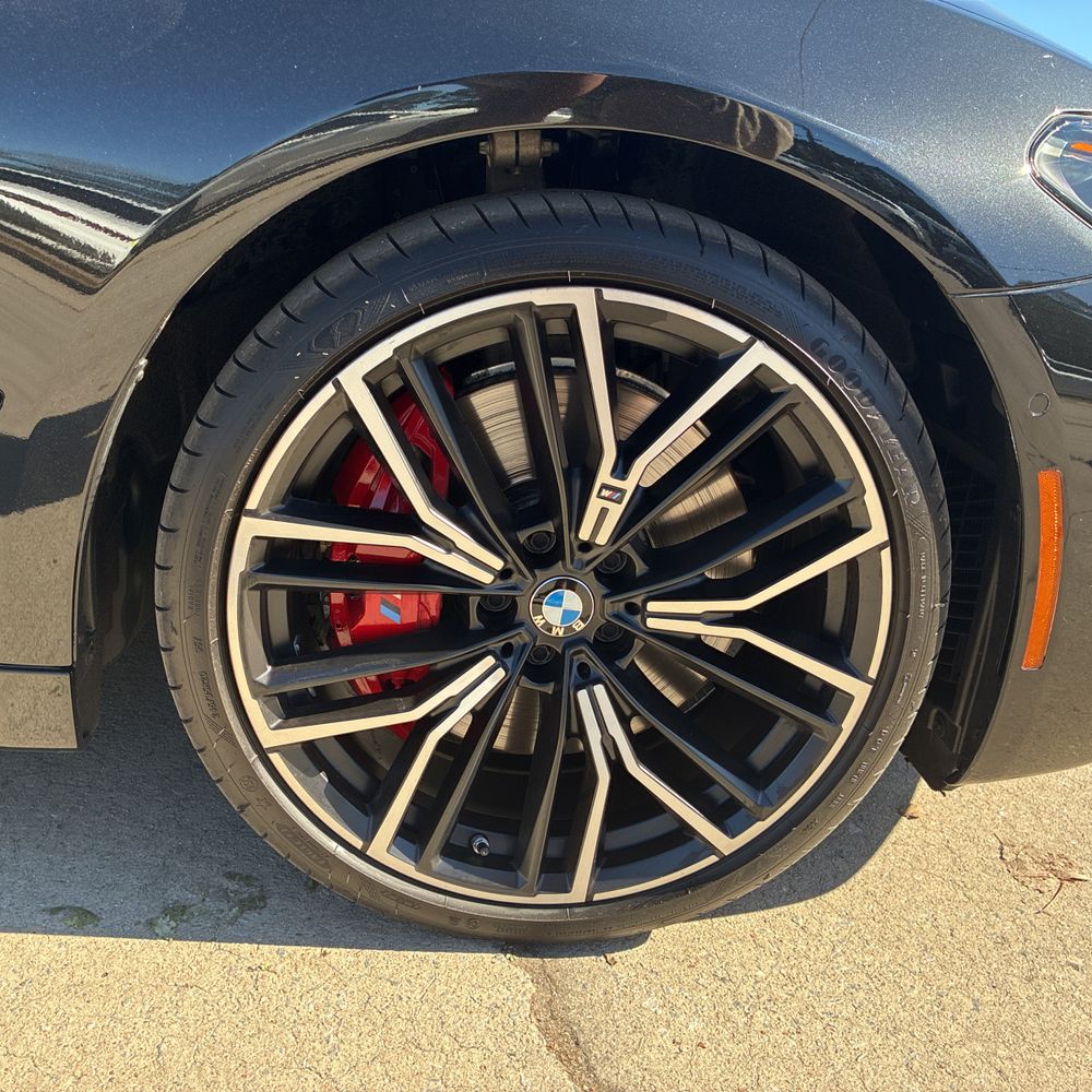2023 BMW 5-Series 540i