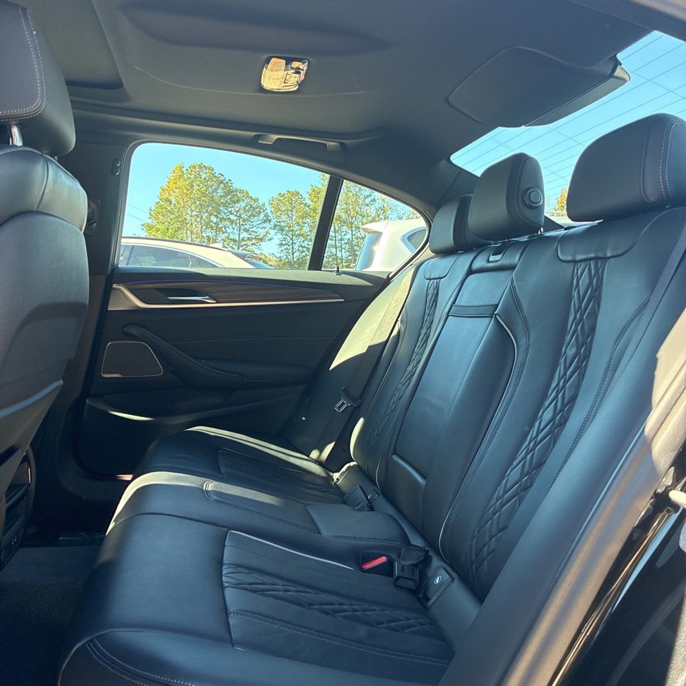 2023 BMW 5-Series 540i