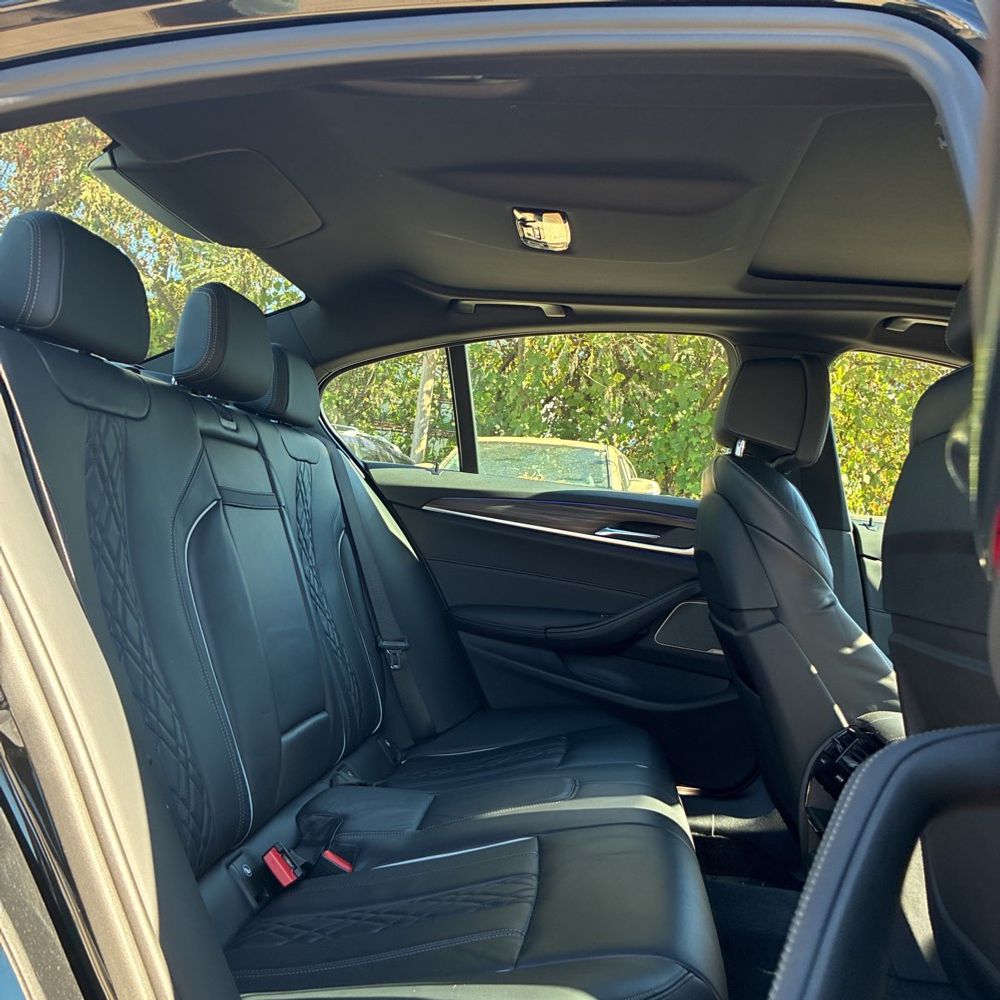 2023 BMW 5-Series 540i