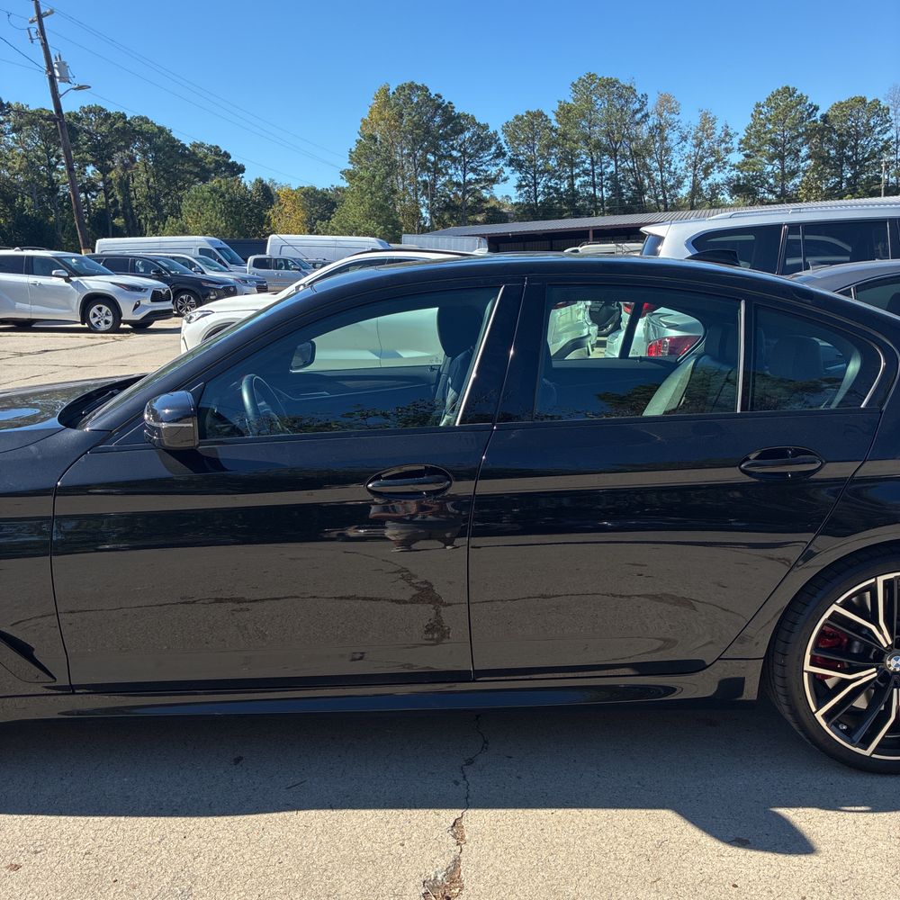 2023 BMW 5-Series 540i