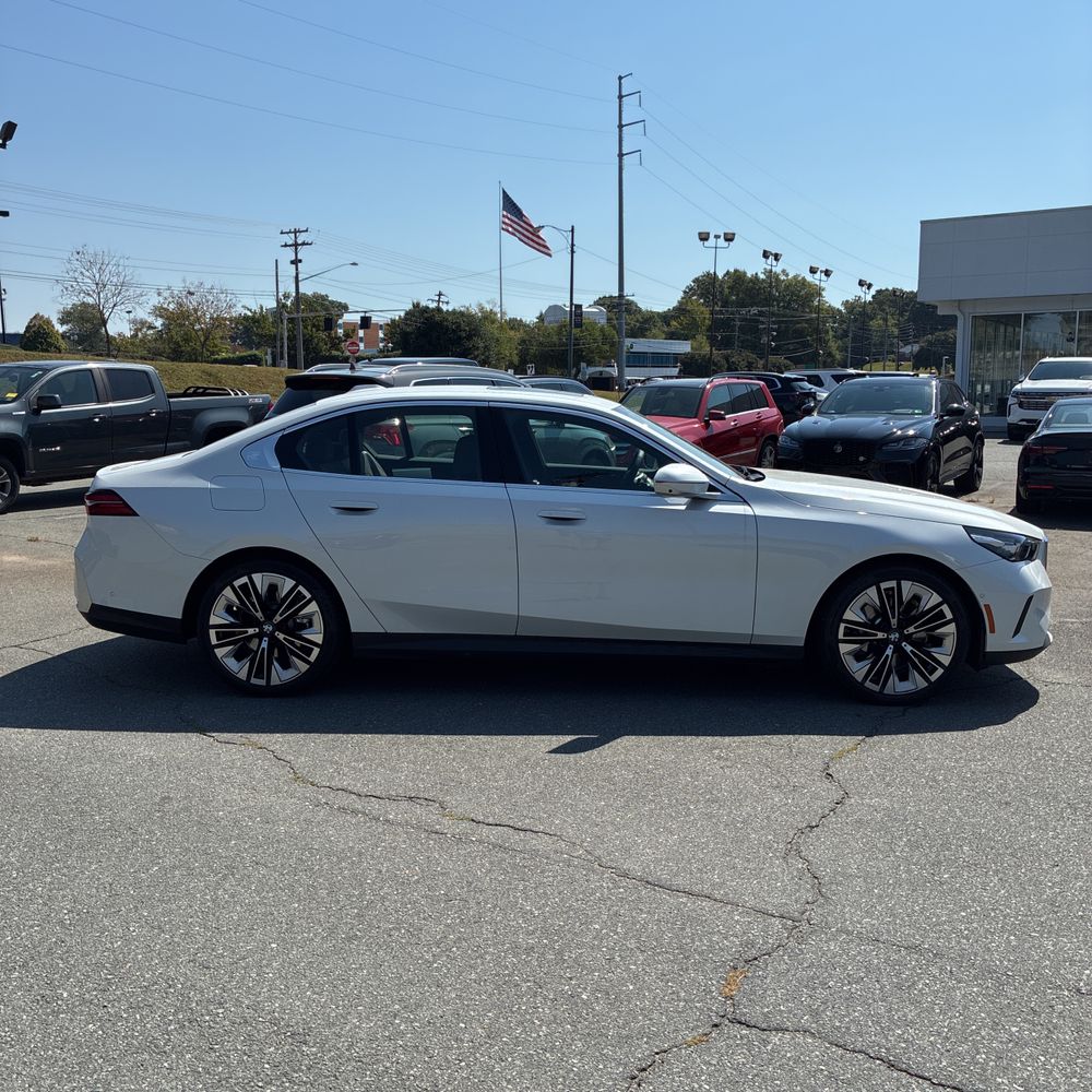 2026 BMW 5-Series 530i xDrive