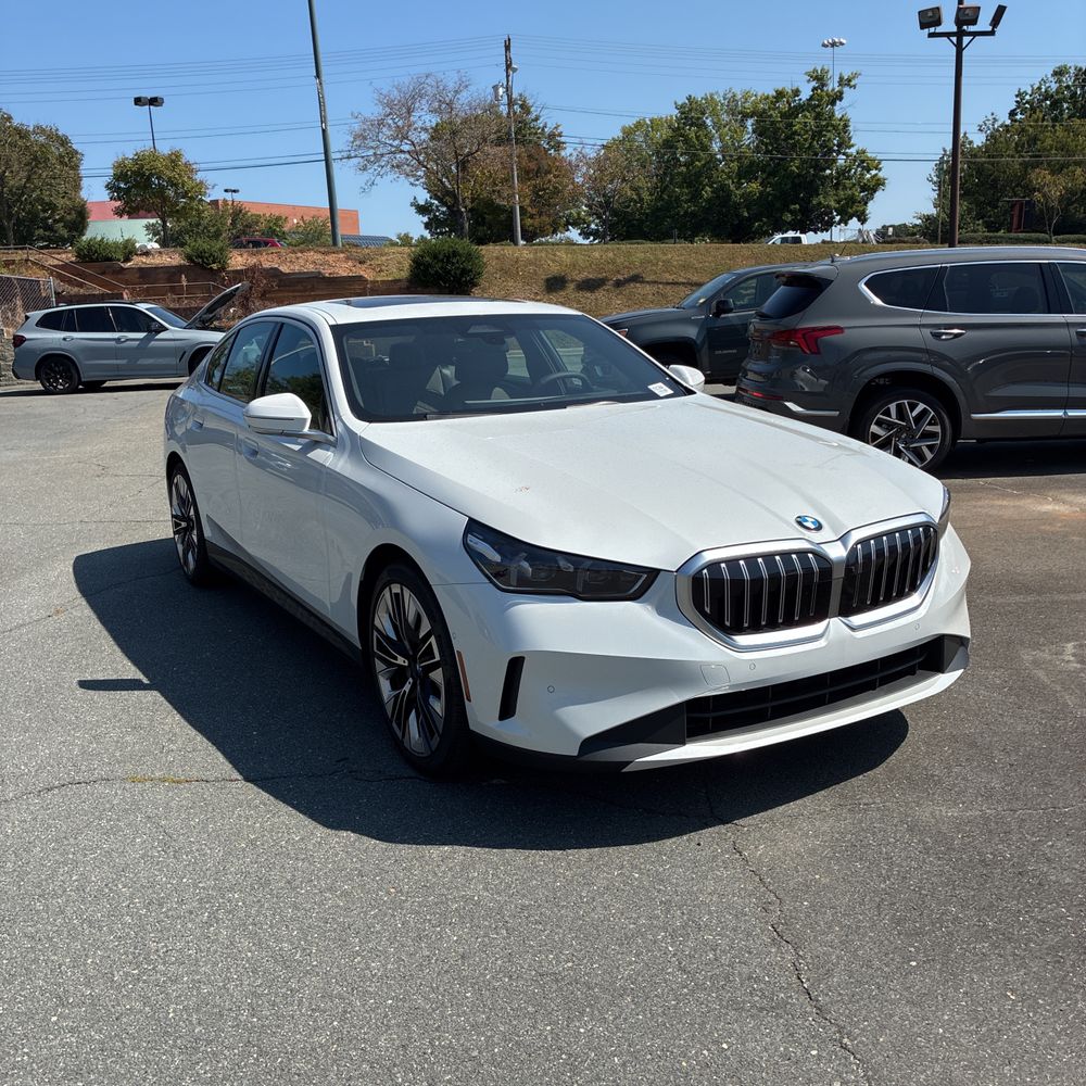 2026 BMW 5-Series 530i xDrive