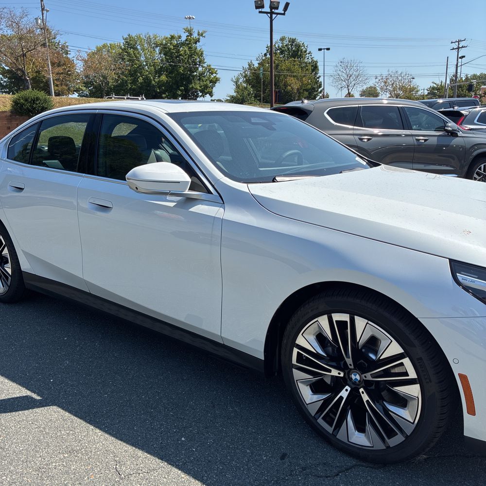 2026 BMW 5-Series 530i xDrive