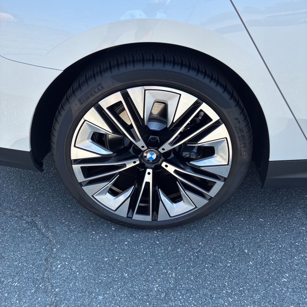 2026 BMW 5-Series 530i xDrive