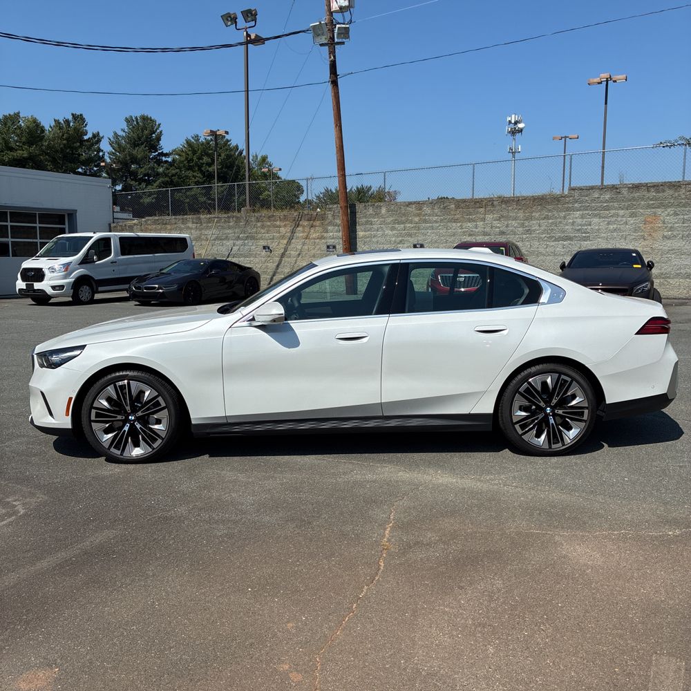 2026 BMW 5-Series 530i xDrive
