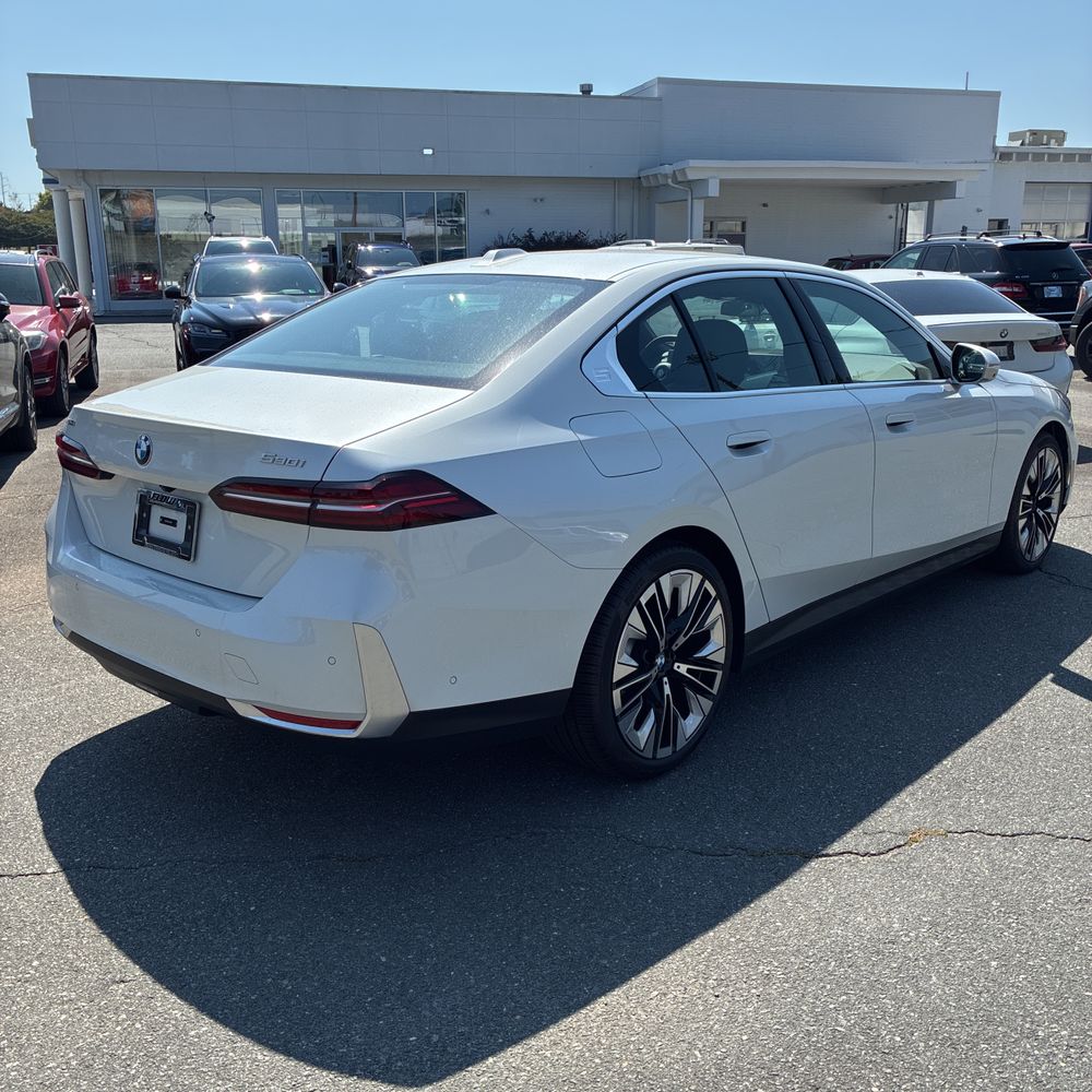 2026 BMW 5-Series 530i xDrive