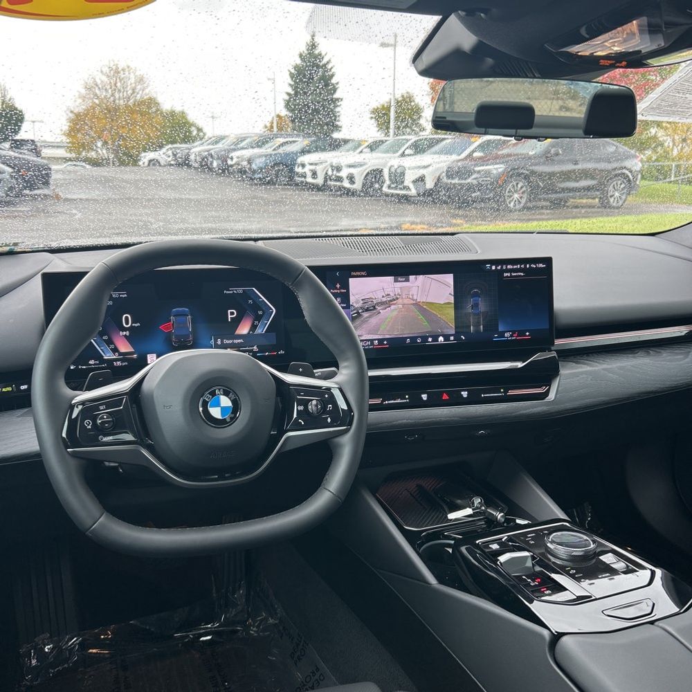 2024 BMW 5-Series 530i xDrive