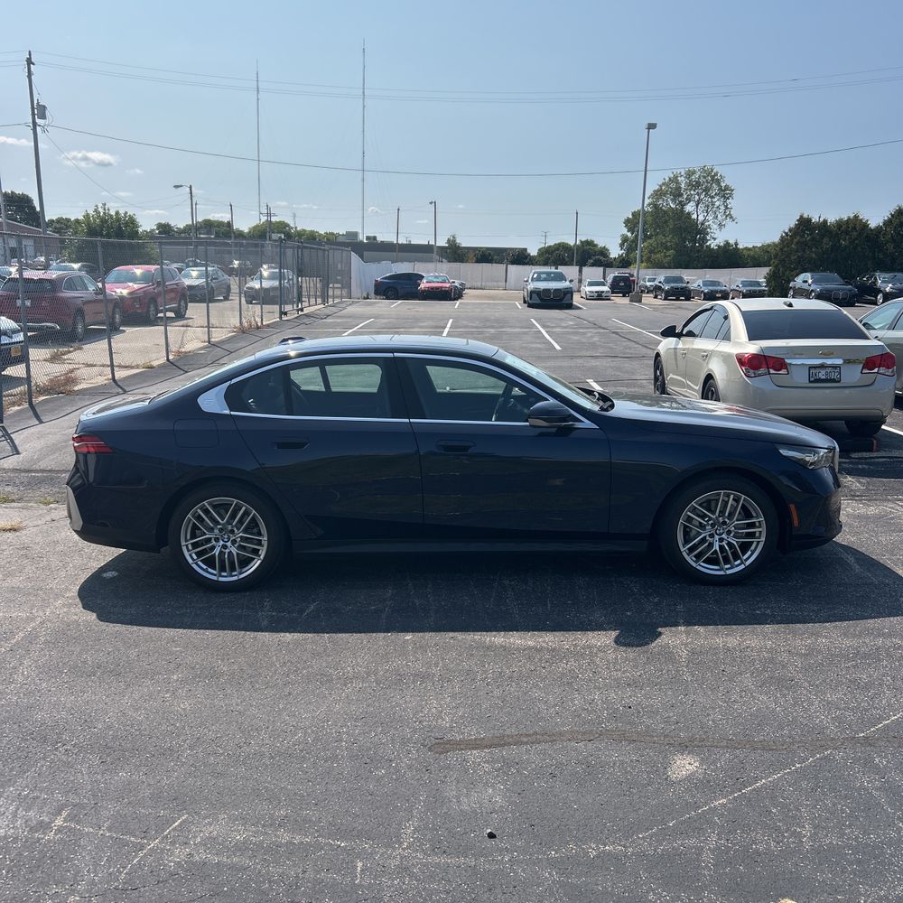 2024 BMW 5-Series 530i xDrive