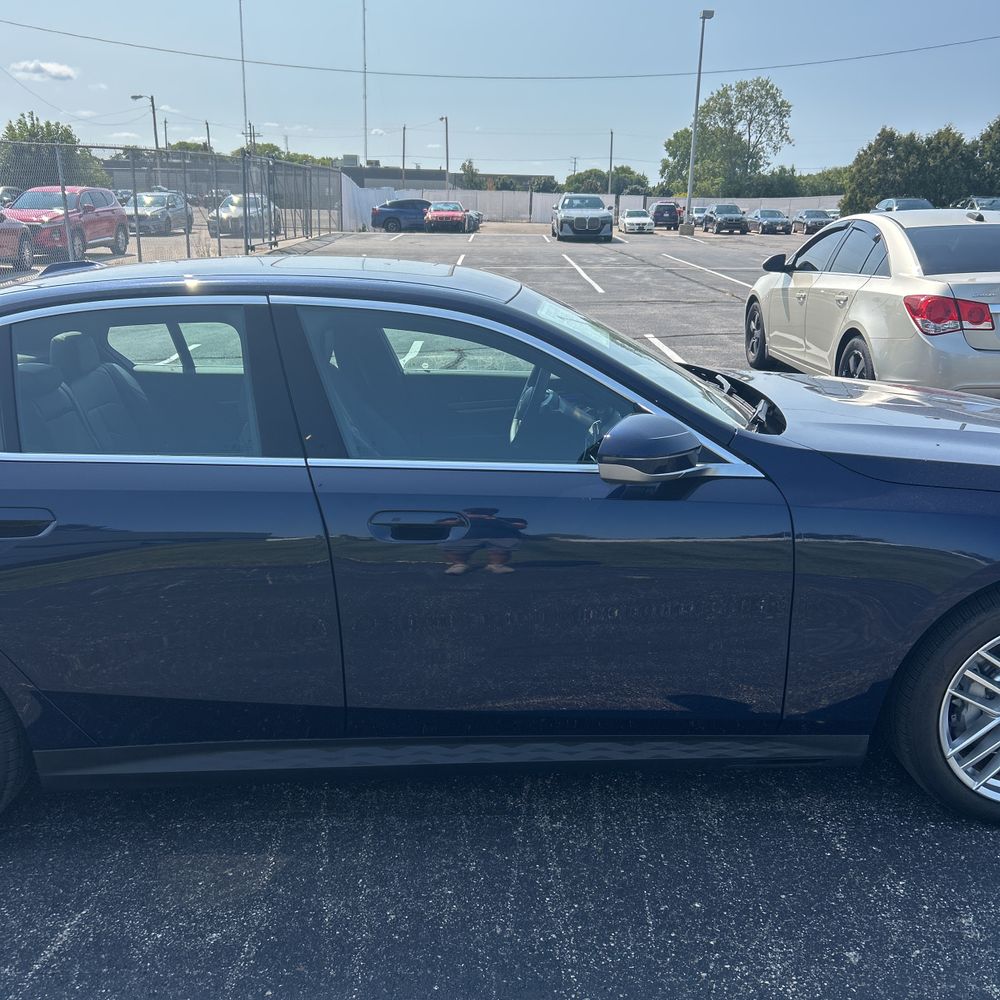 2024 BMW 5-Series 530i xDrive