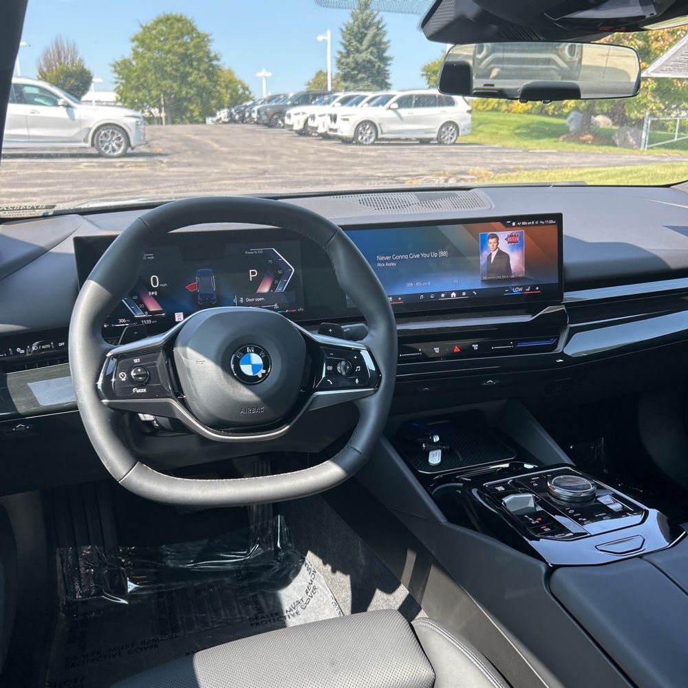 2024 BMW 5-Series 530i xDrive
