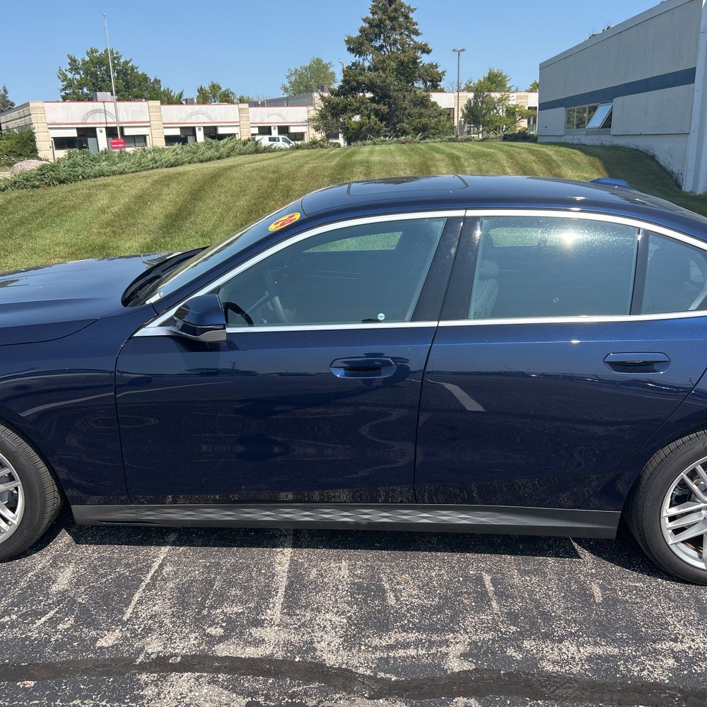 2024 BMW 5-Series 530i xDrive
