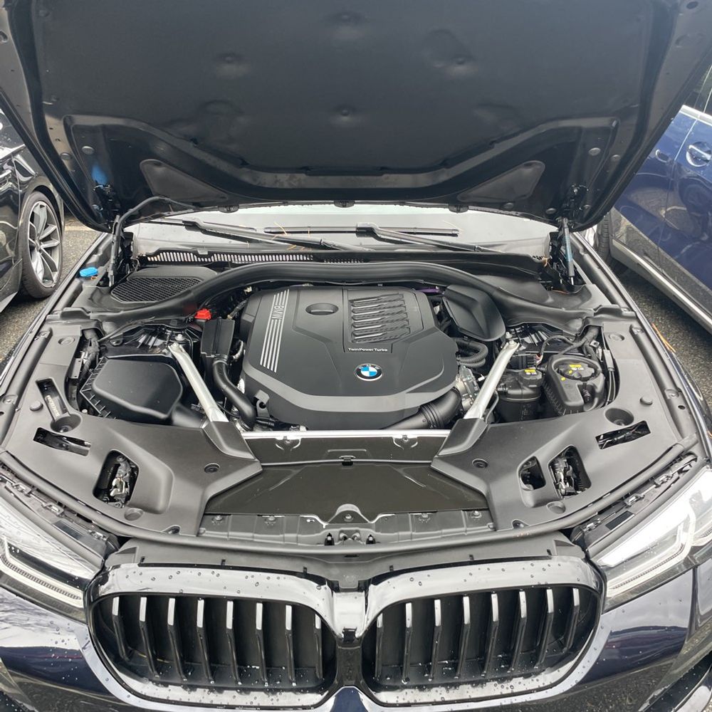 2023 BMW 5-Series 540xi