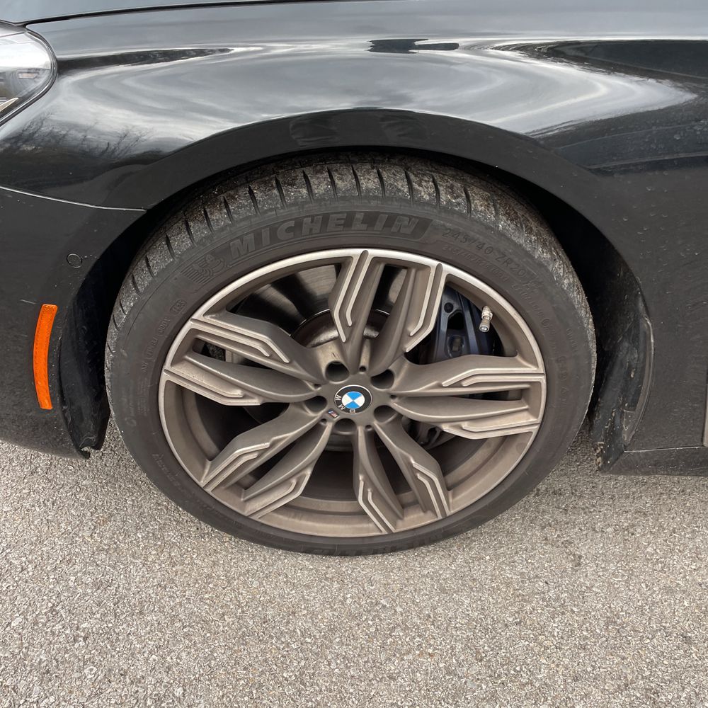 2019 BMW 7-Series M760xi