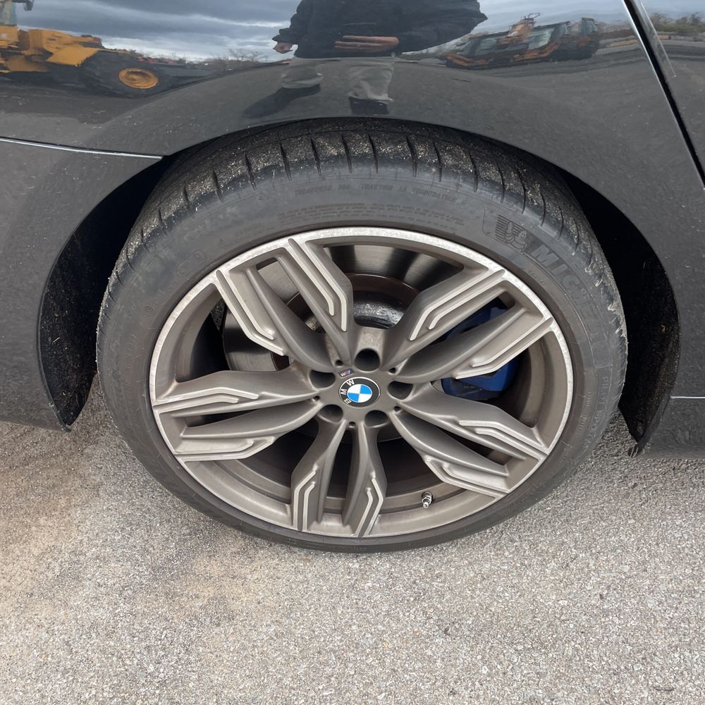 2019 BMW 7-Series M760xi