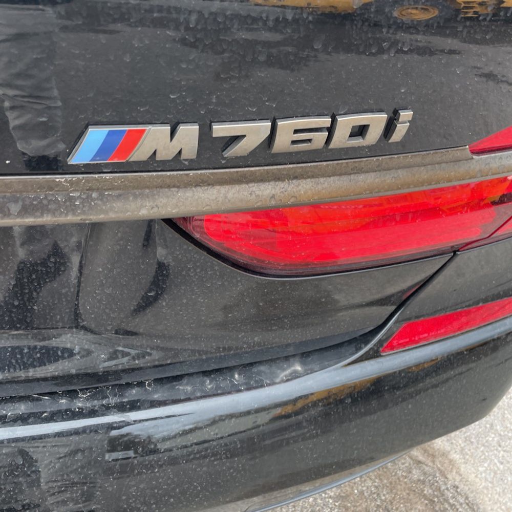 2019 BMW 7-Series M760xi