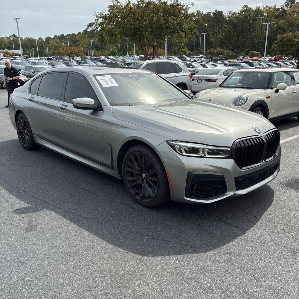 2022 BMW 7-Series 750xi