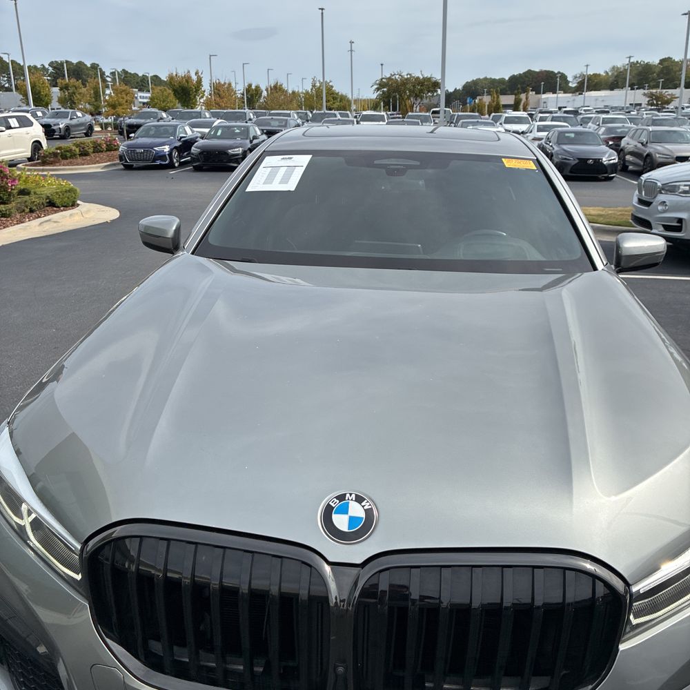 2022 BMW 7-Series 750xi