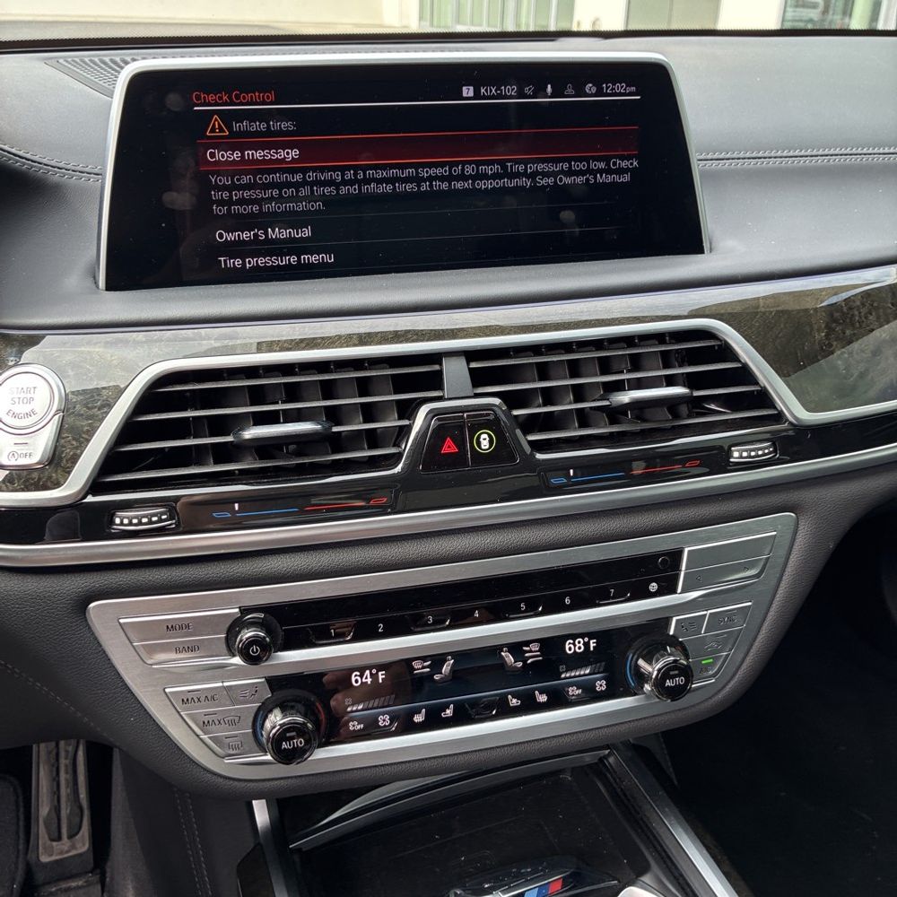 2022 BMW 7-Series 750xi