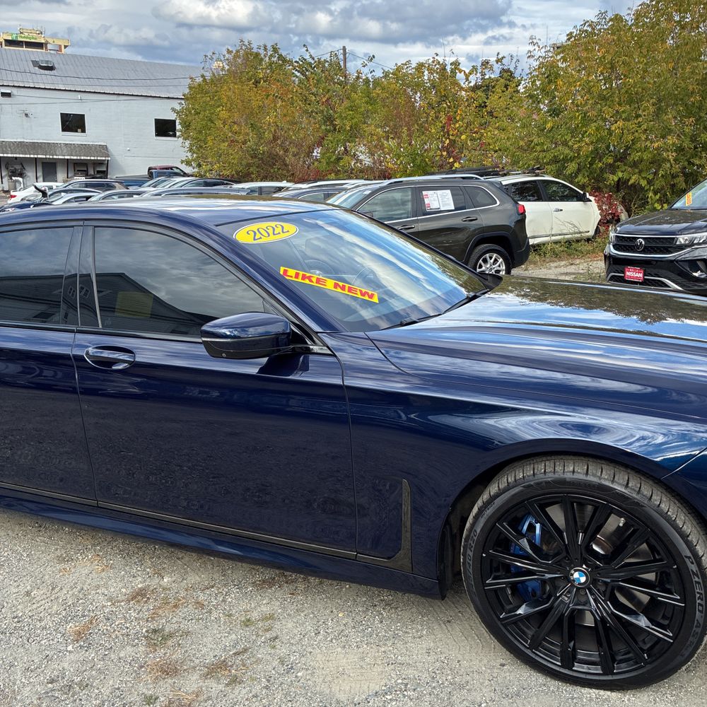 2022 BMW 7-Series 750xi