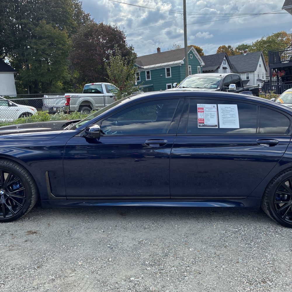 2022 BMW 7-Series 750xi