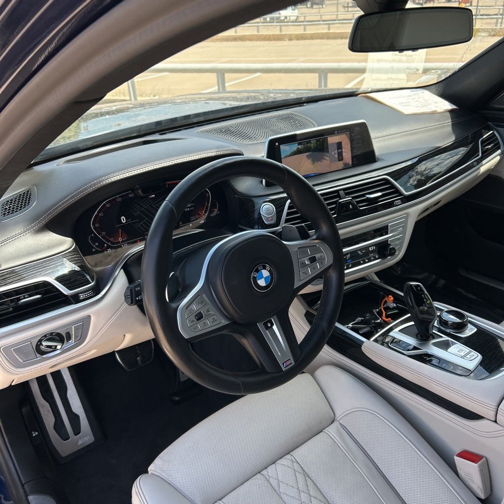 2022 BMW 7-Series 750xi