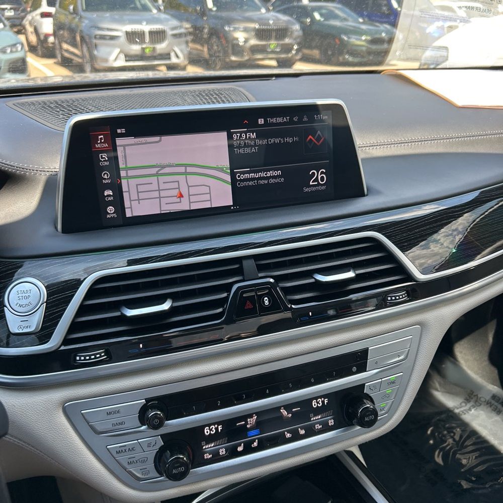 2022 BMW 7-Series 750xi