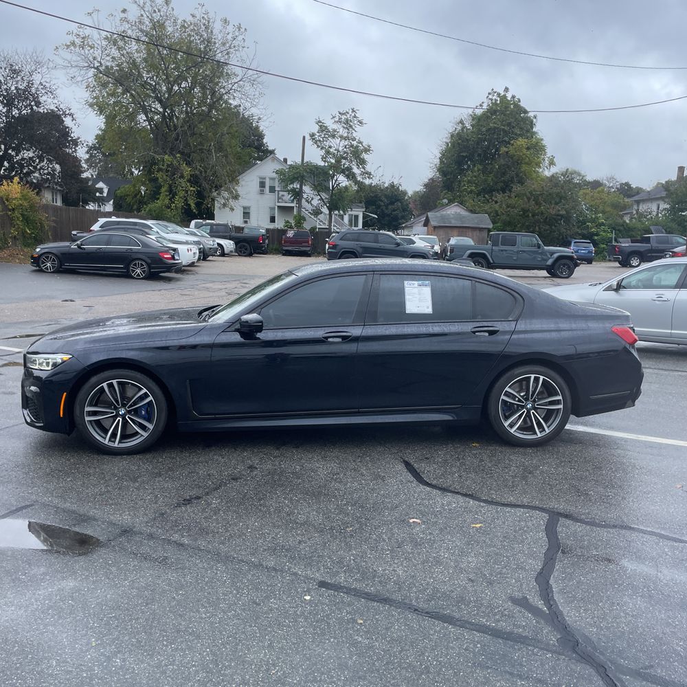 2022 BMW 7-Series 750xi