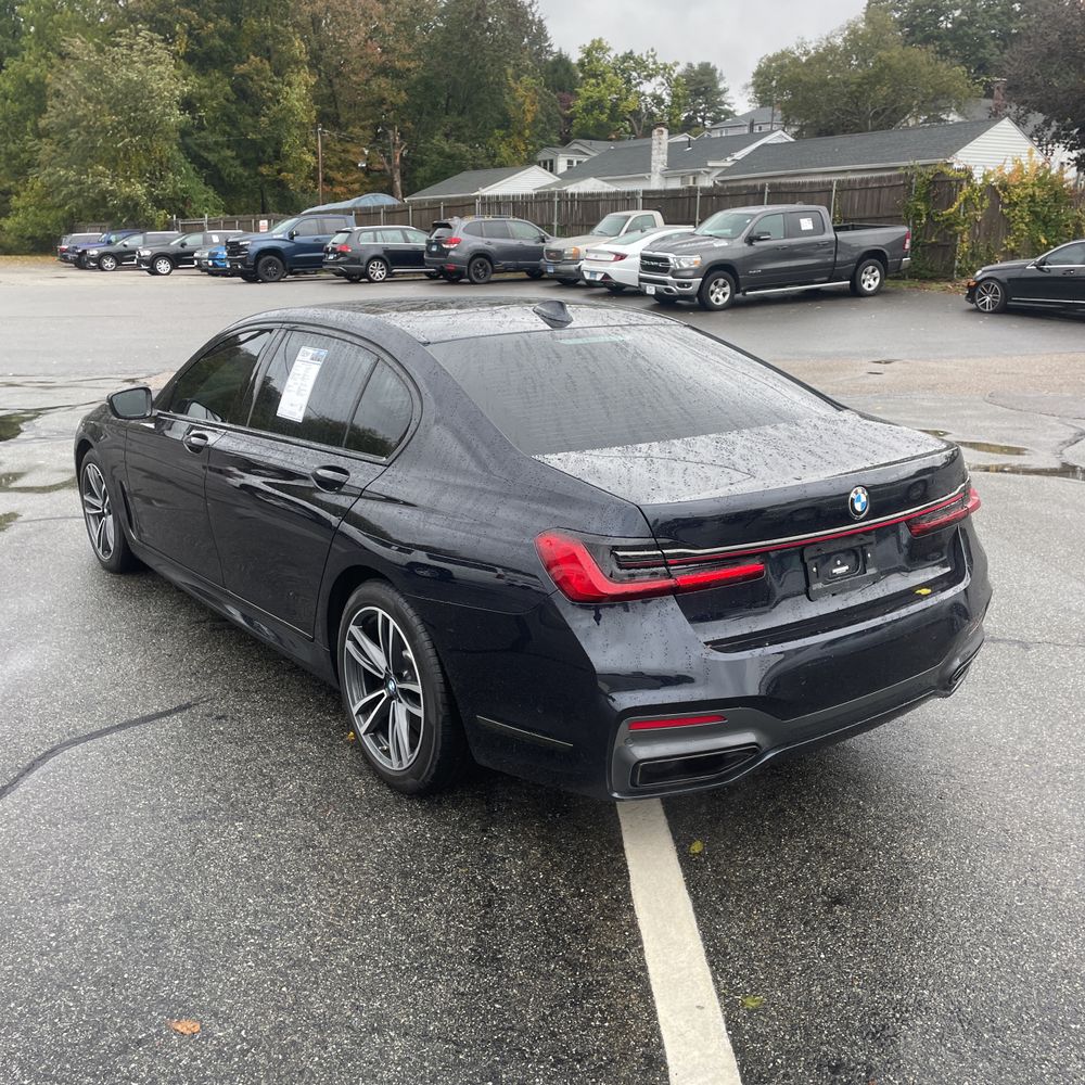 2022 BMW 7-Series 750xi