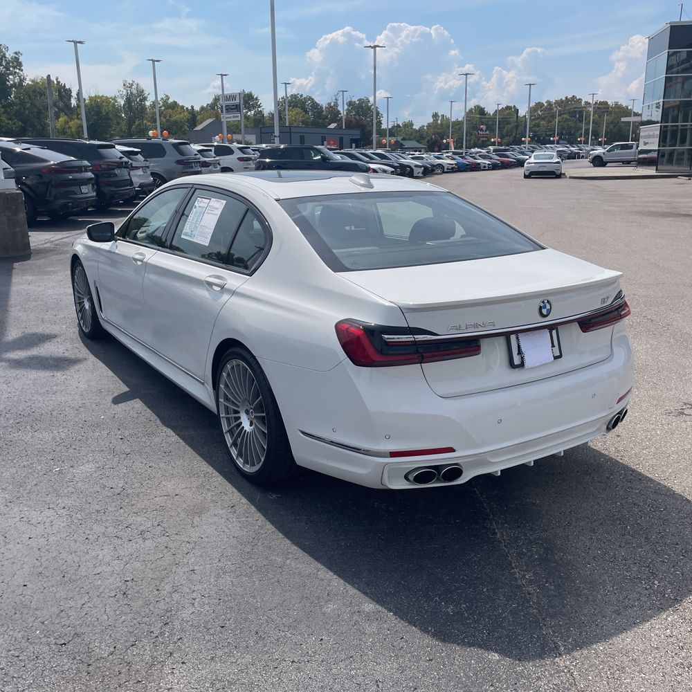 2022 BMW 7-Series Alpina B7