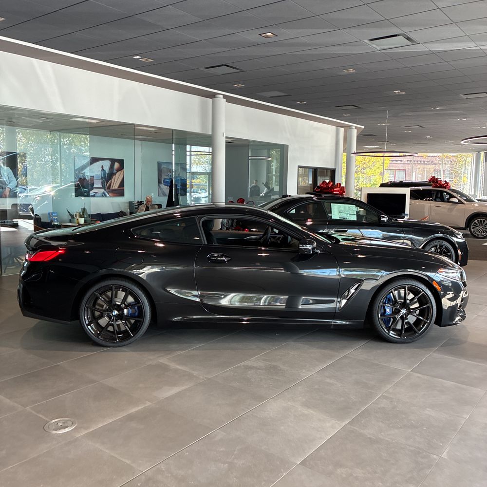 2025 BMW 8-Series M850i xDrive