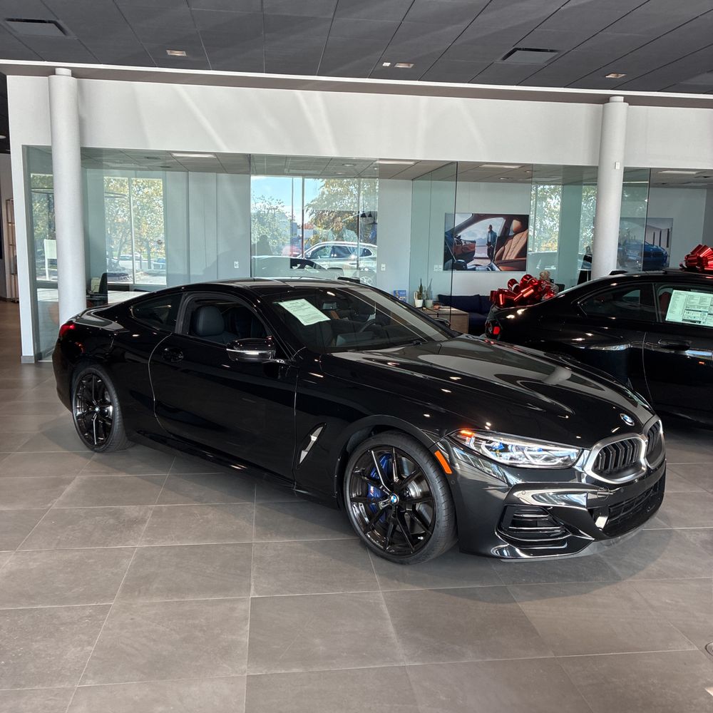 2025 BMW 8-Series M850i xDrive