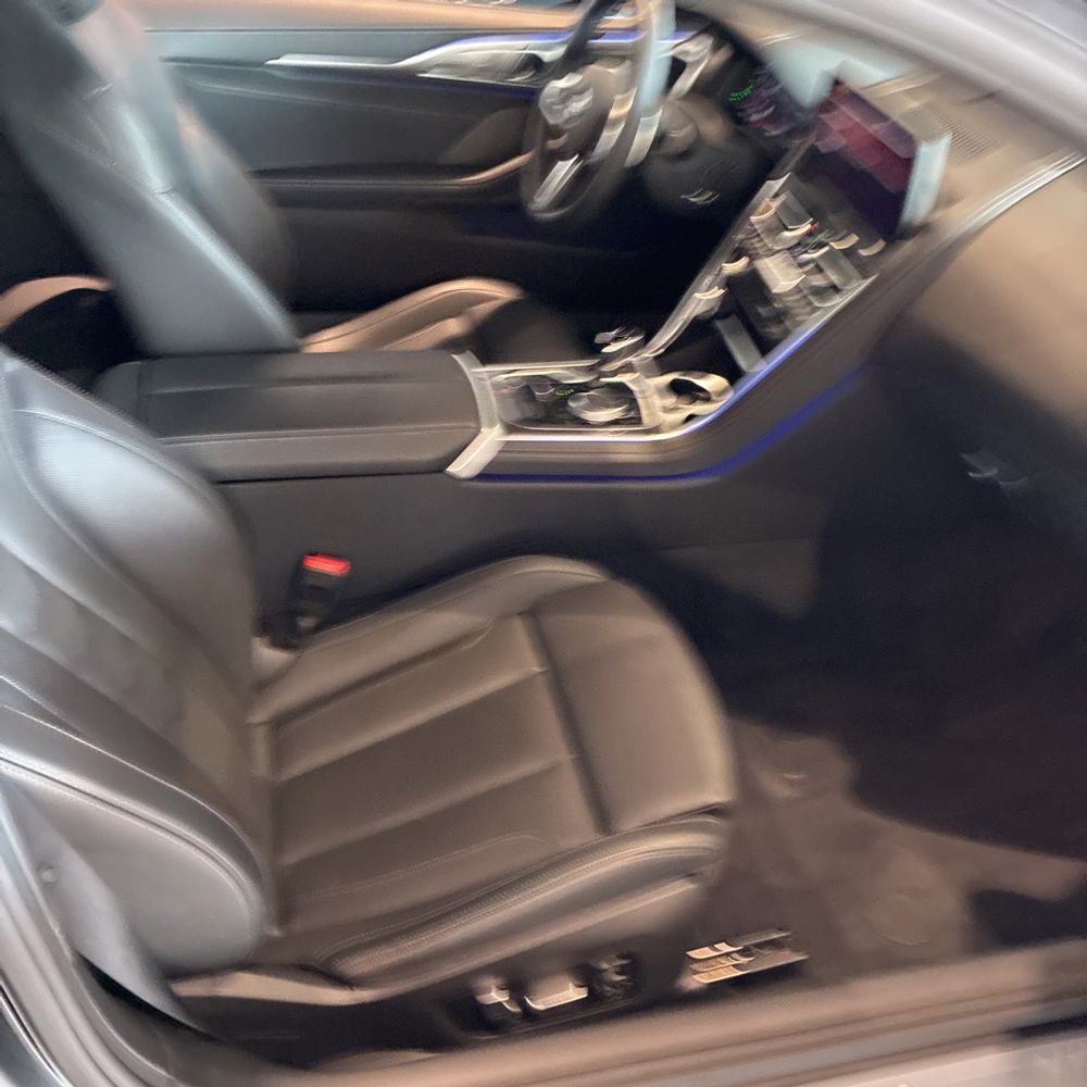 2025 BMW 8-Series M850i xDrive