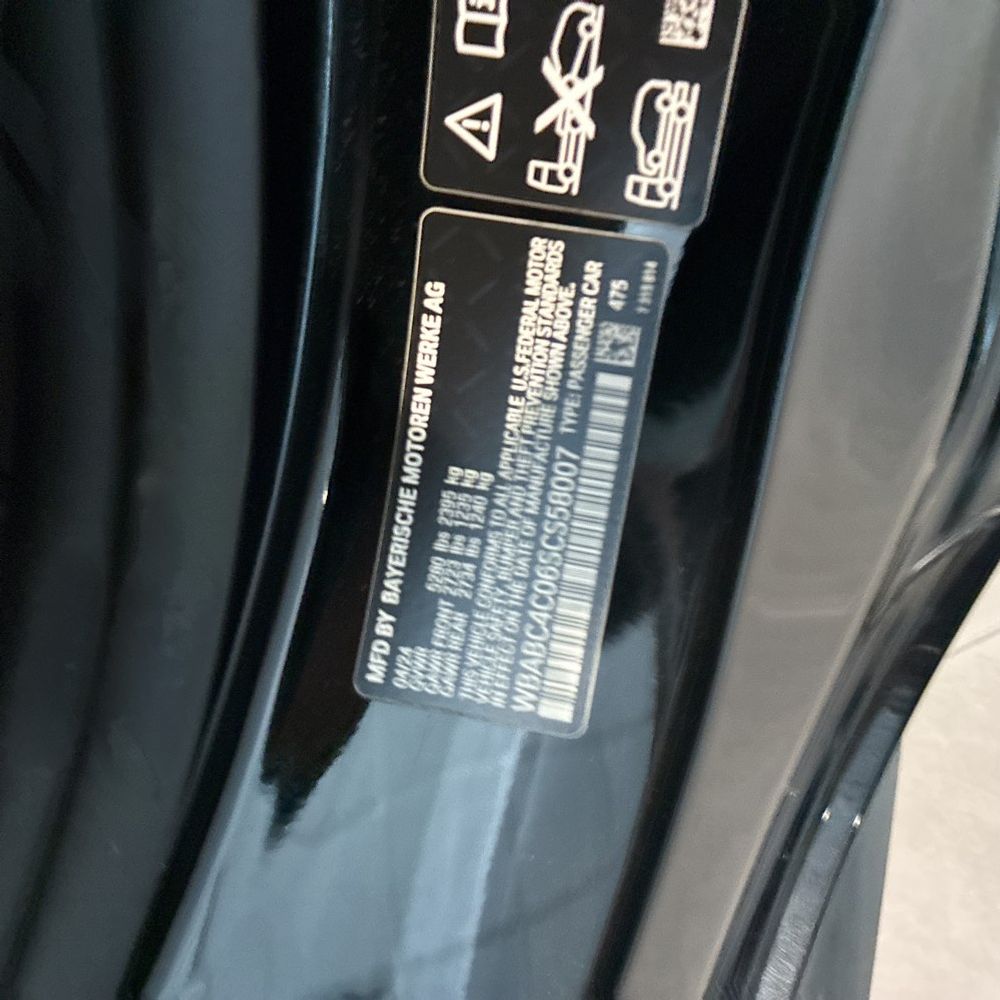 2025 BMW 8-Series M850i xDrive
