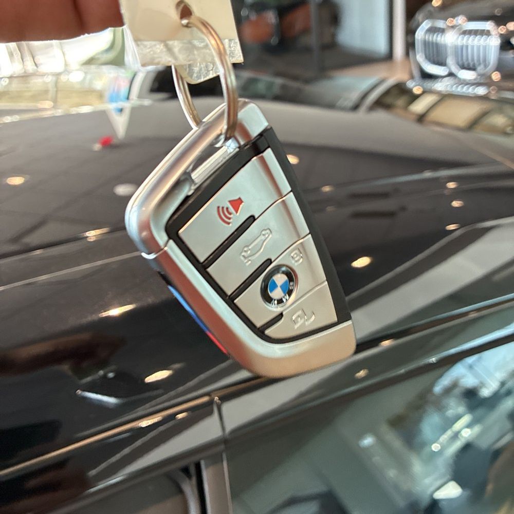 2025 BMW 8-Series M850i xDrive