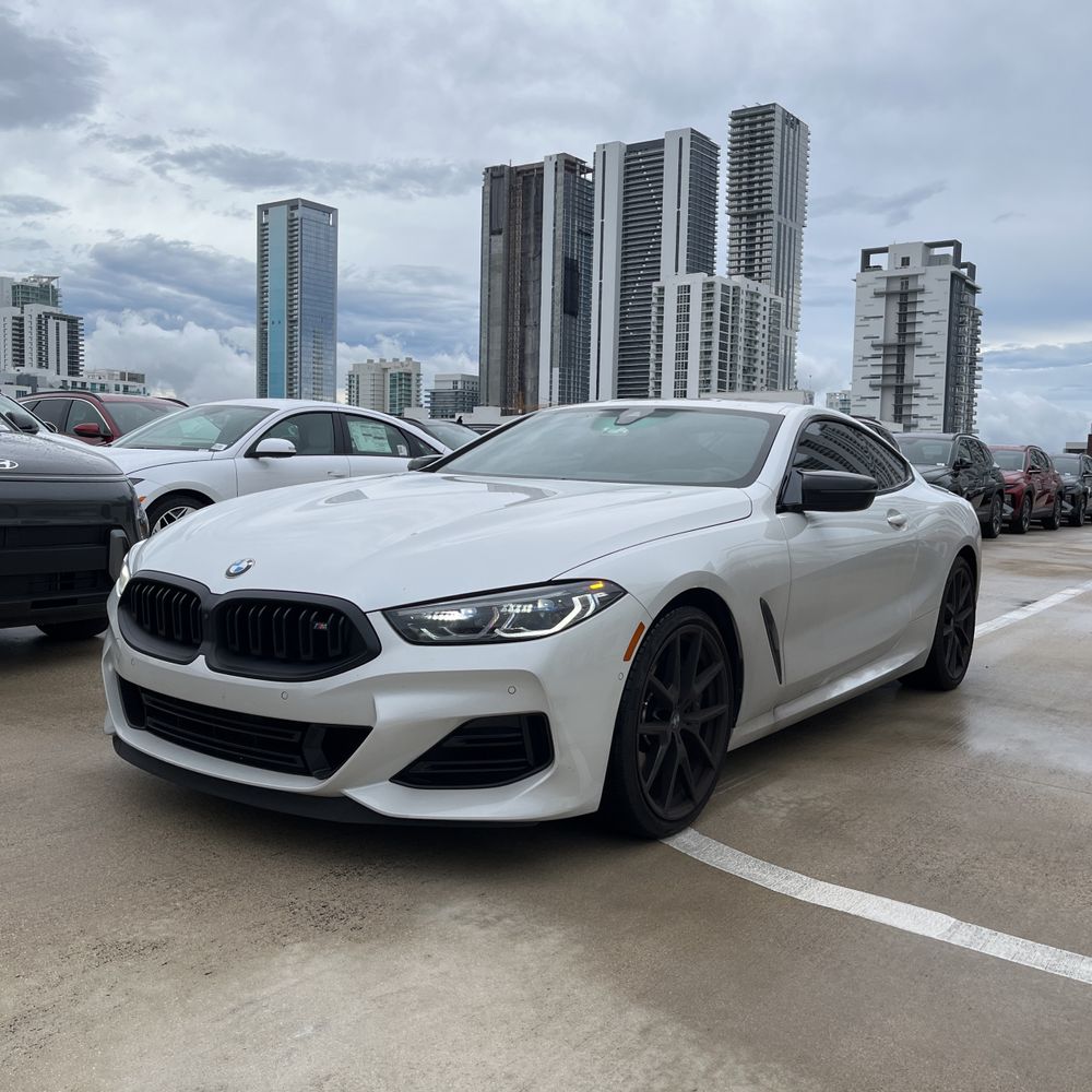 2024 BMW 8-Series M850xi