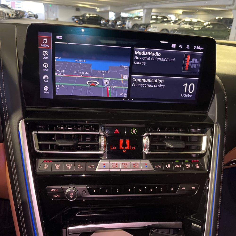 2024 BMW 8-Series M850xi
