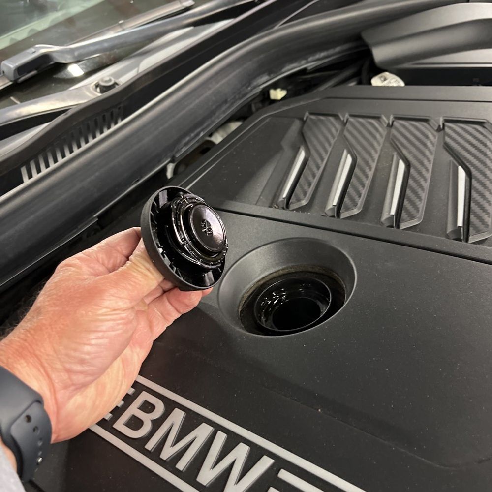 2020 BMW 8-Series 840i