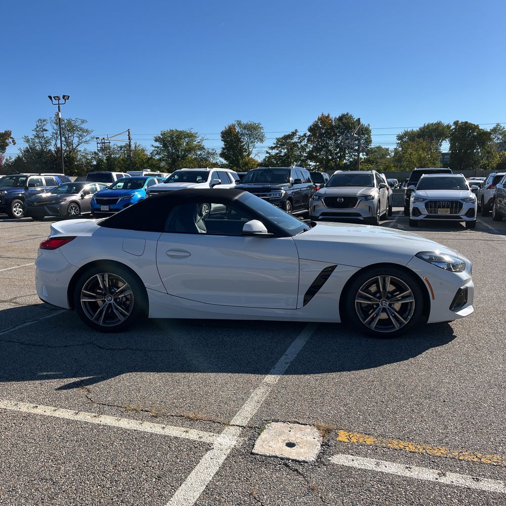 2025 BMW Z4 sDrive30i
