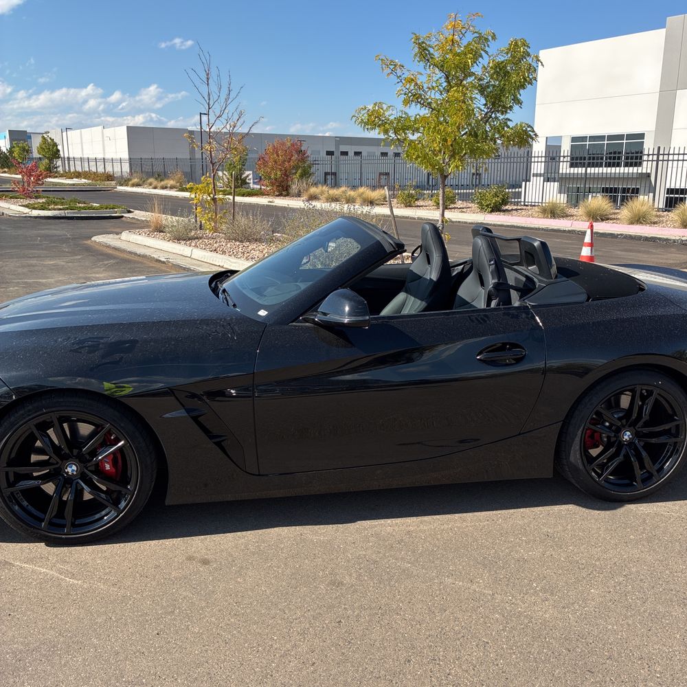 2025 BMW Z4 M40i
