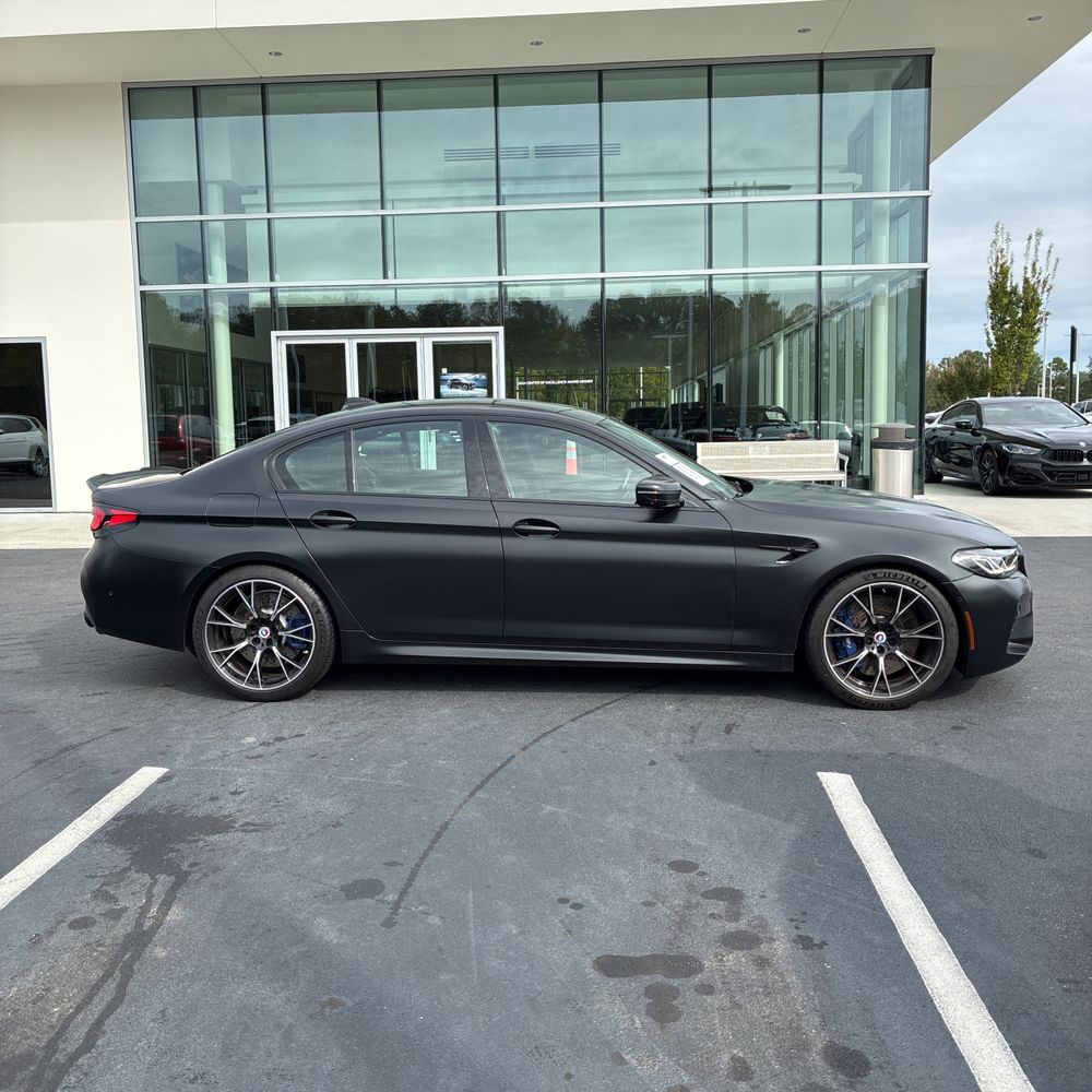 2023 BMW M5