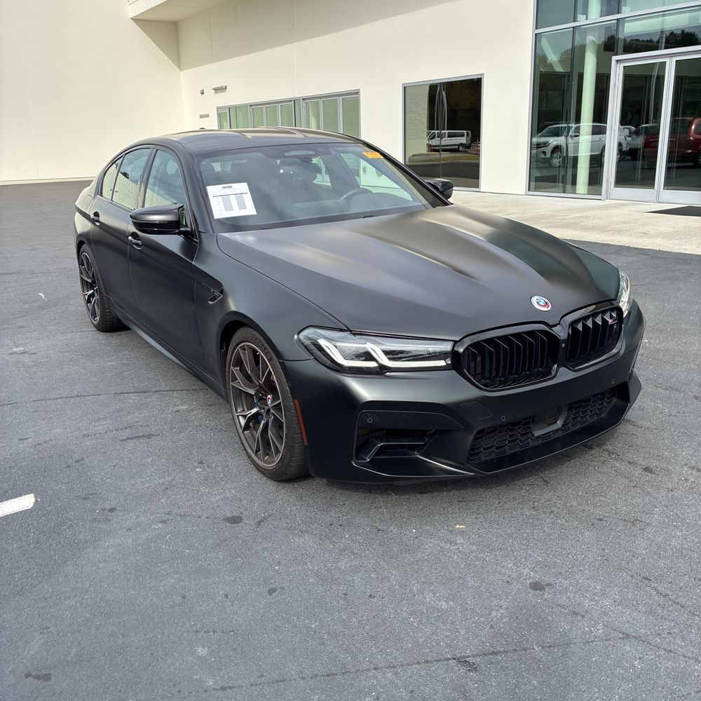 2023 BMW M5