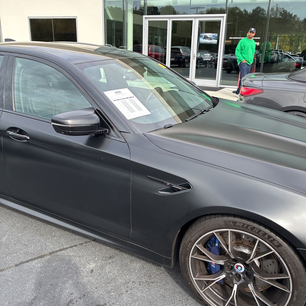 2023 BMW M5