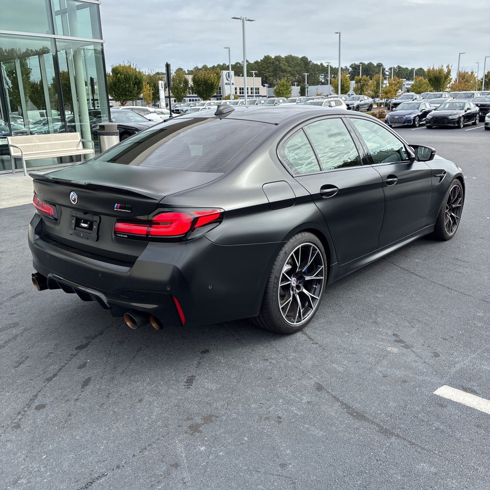2023 BMW M5