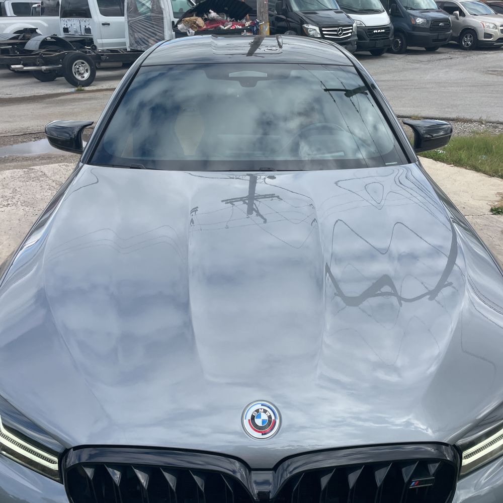 2023 BMW M5