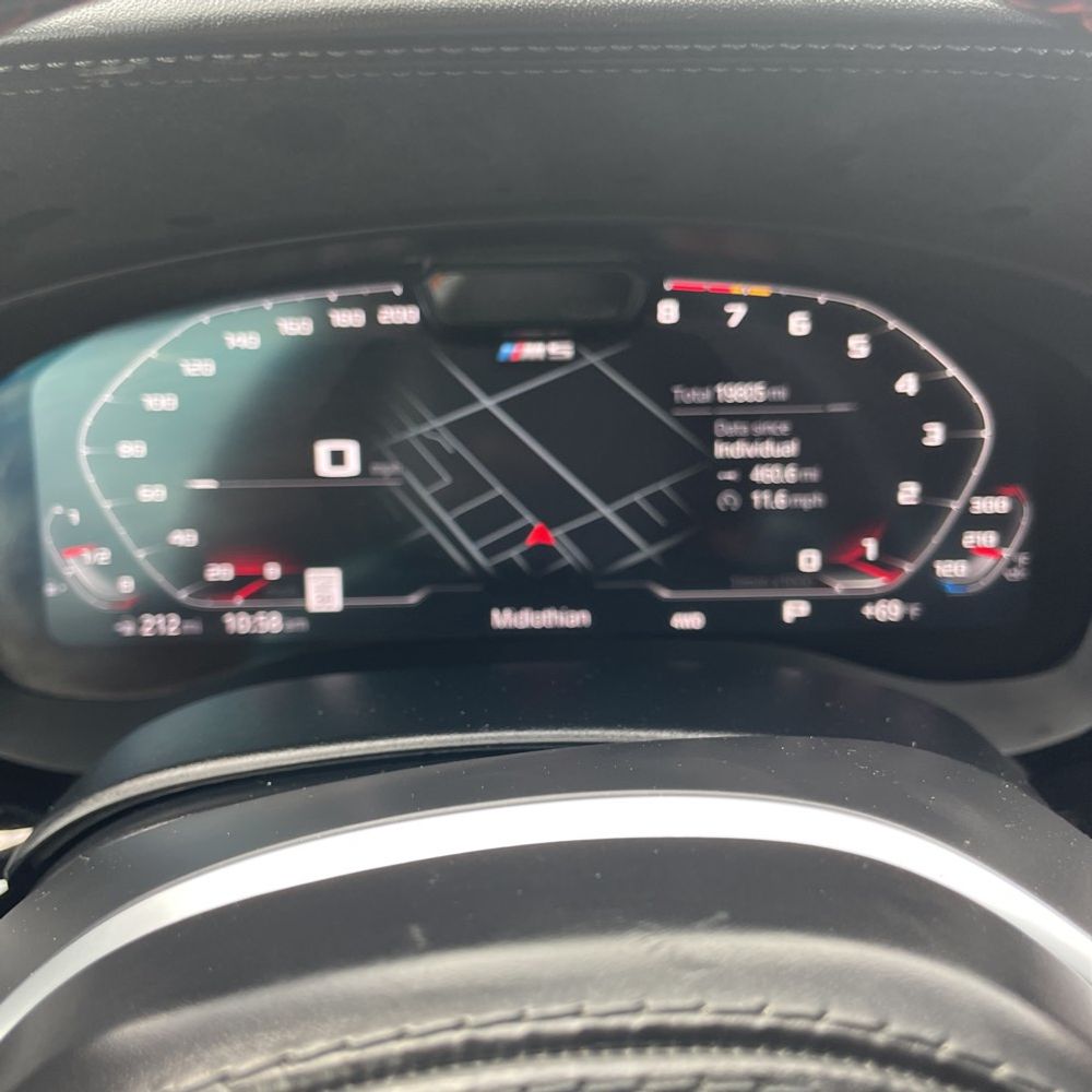 2023 BMW M5