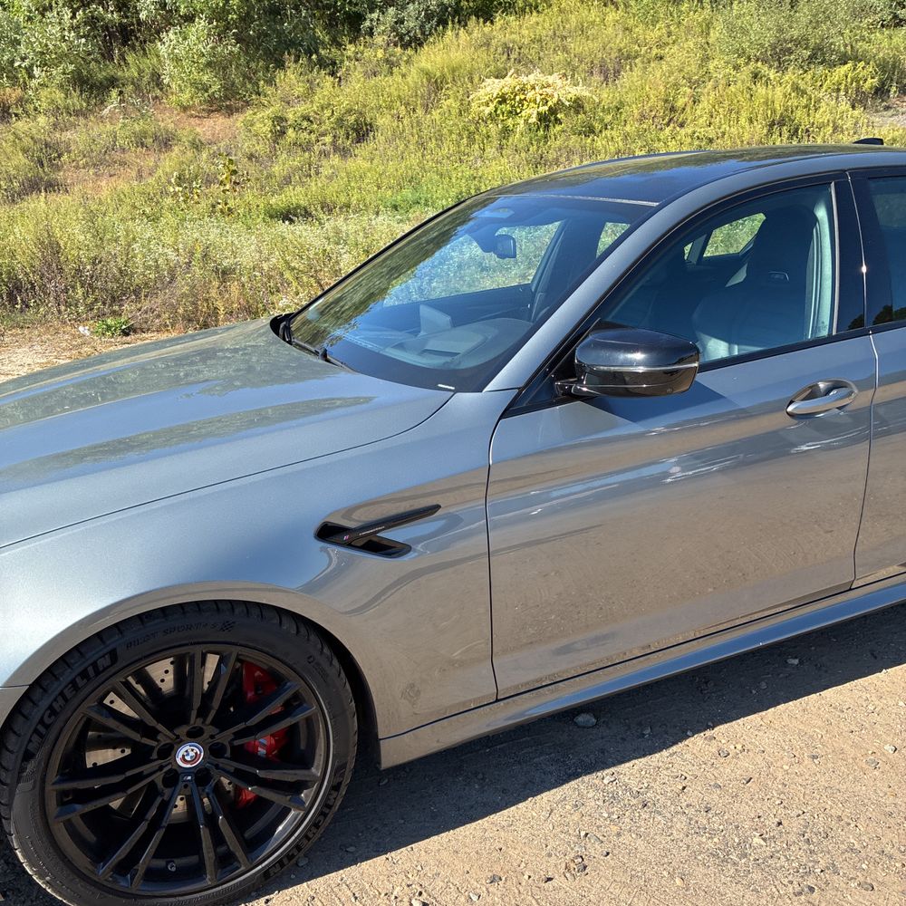 2023 BMW M5