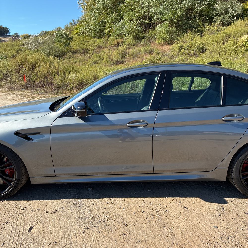 2023 BMW M5