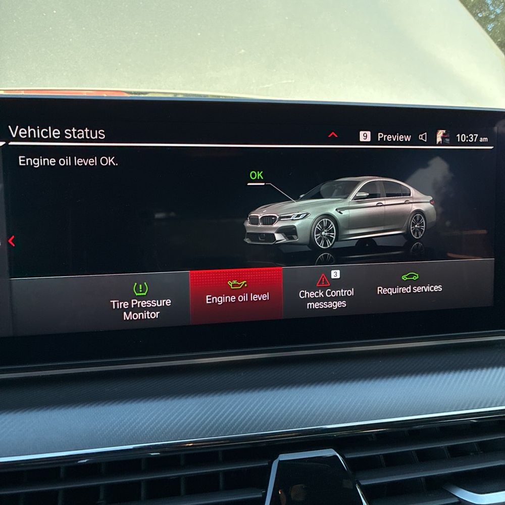 2023 BMW M5