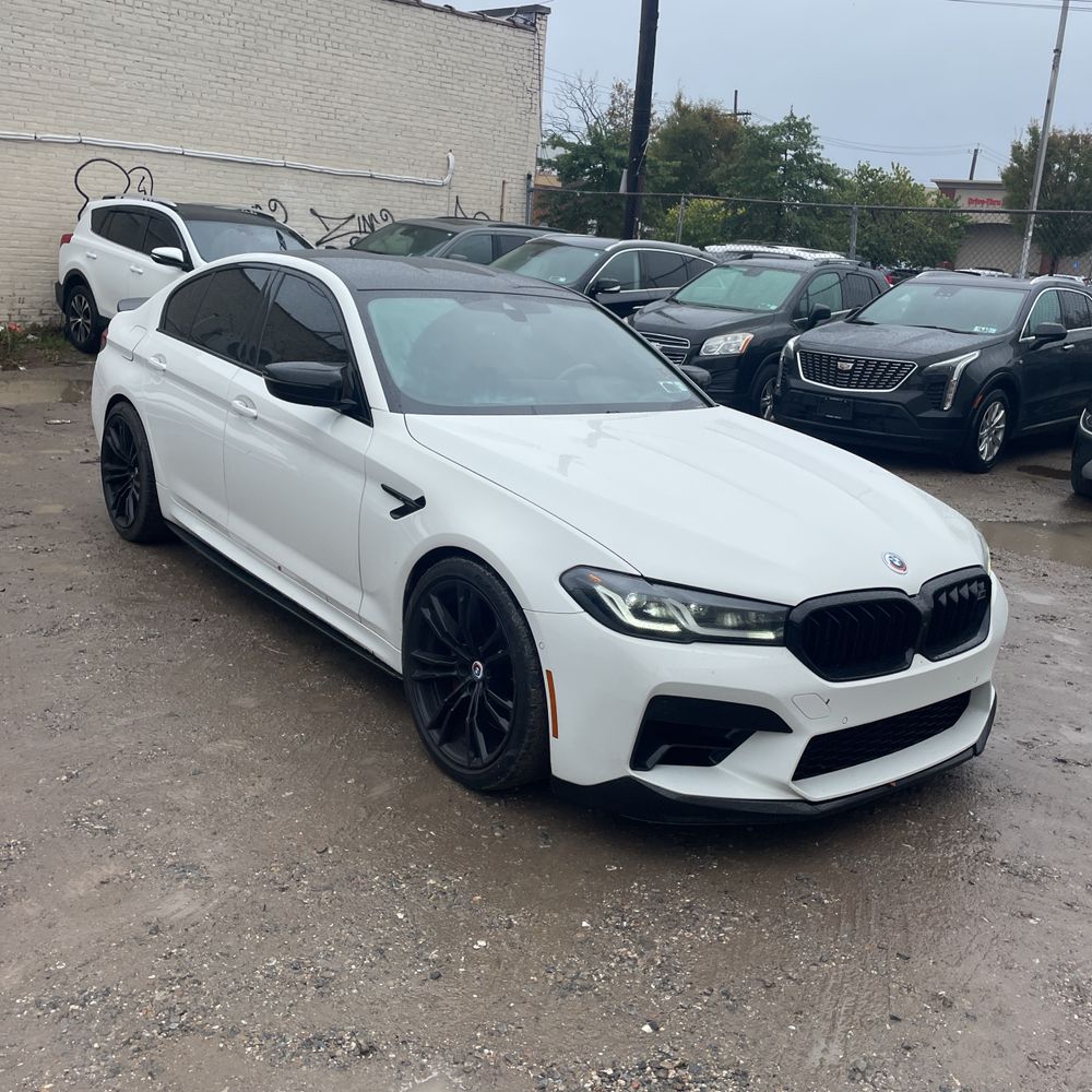 2023 BMW M5