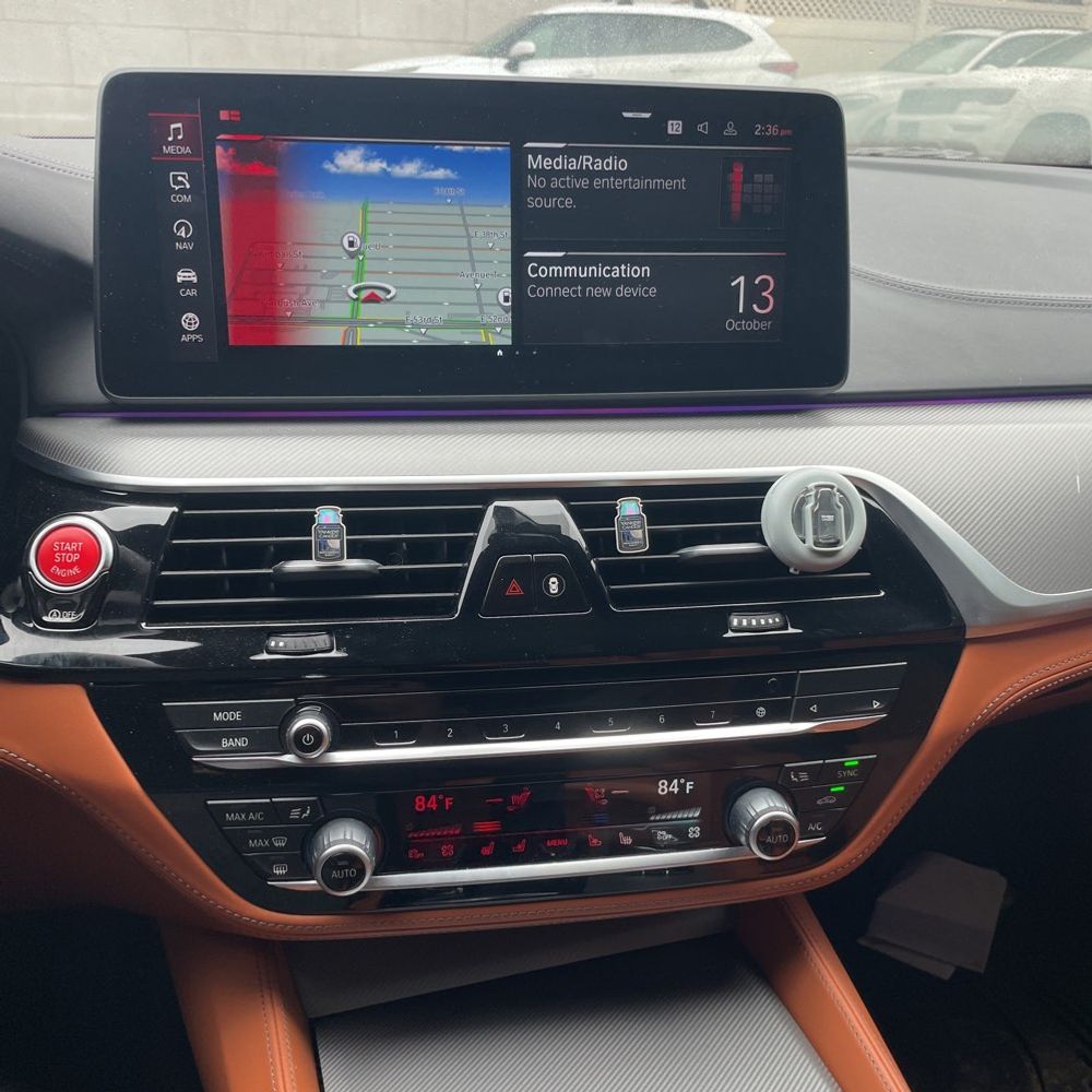 2023 BMW M5